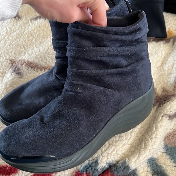 Bzees Boots - Picture 3 of 6